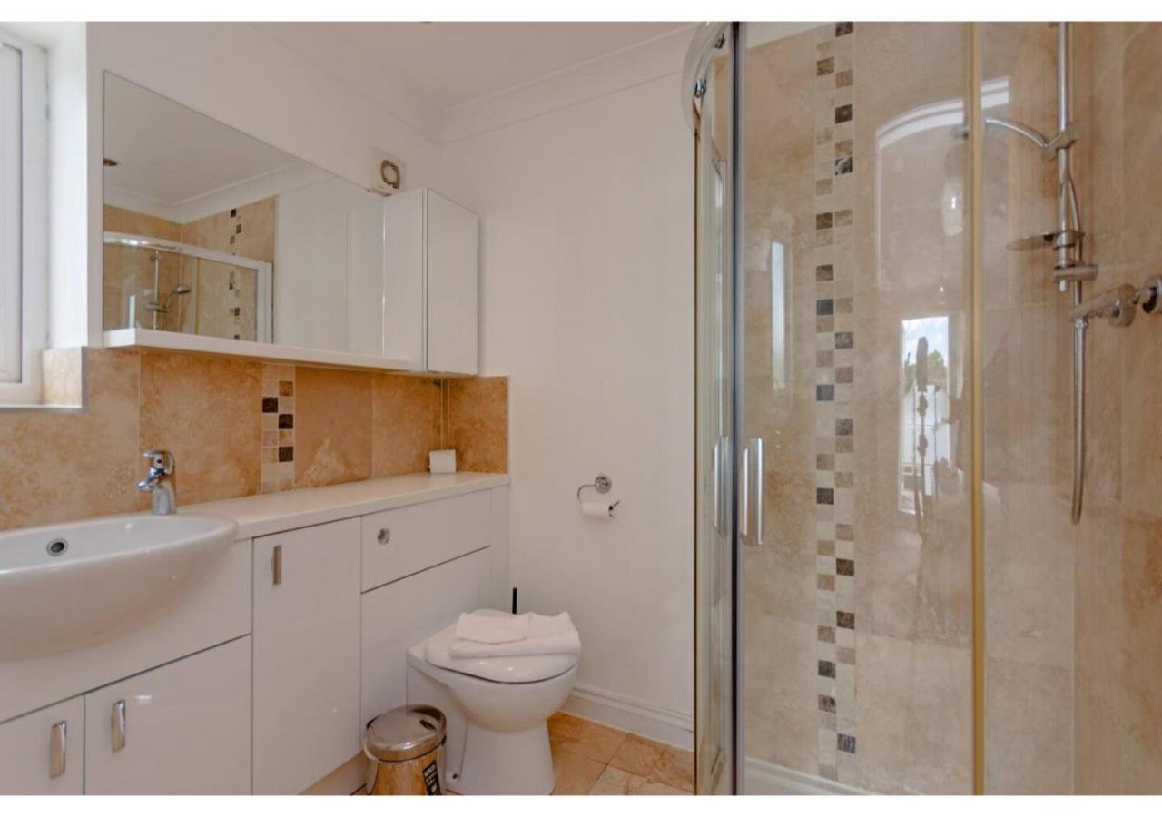 Holiday home Warwick Views - Family Hot Tub Lovely Views With Ample Parking Torquay